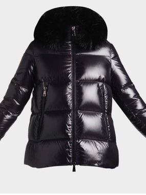 Authentic Moncler Laiche Short  Parka